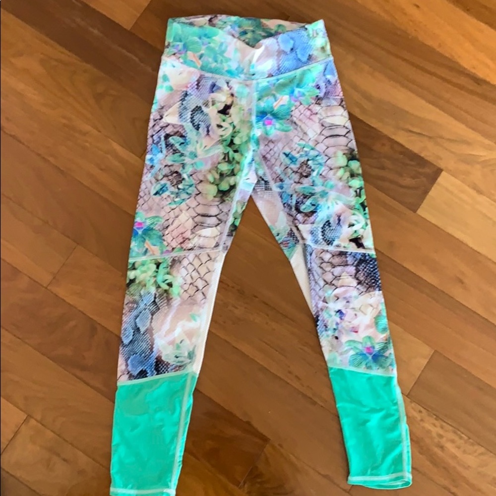 Tropical Print Leggings